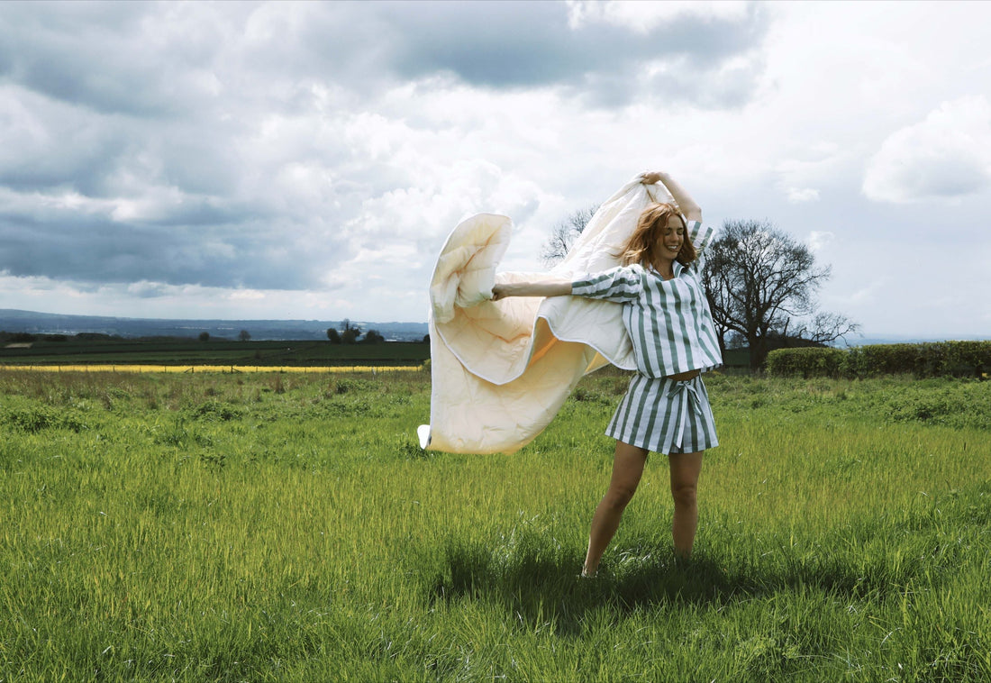 Embrace the Season with Wool Bedding: Why It's Perfect for Summer