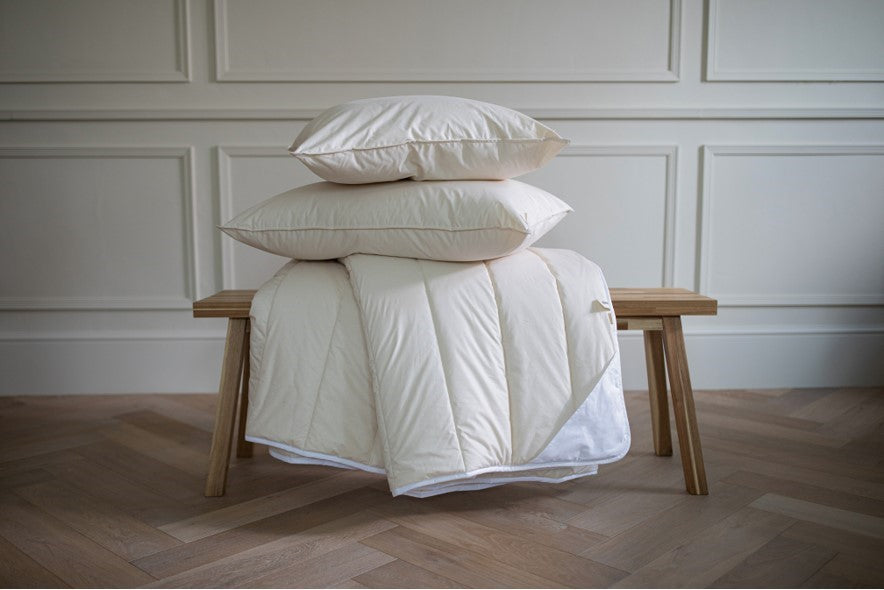 How to sleep better at night naturally