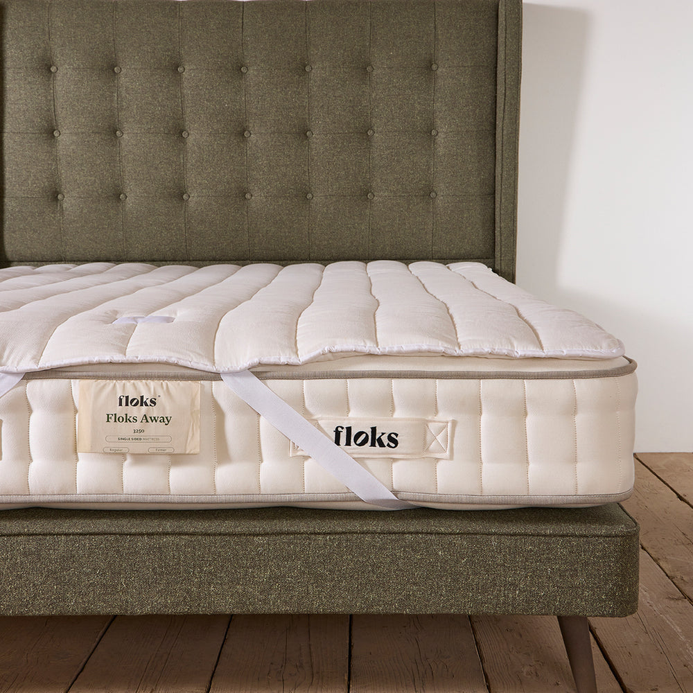 Wool mattress topper