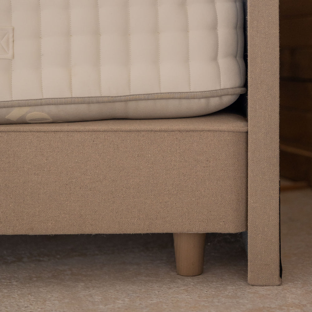 Outlet: The Bella Bed (King size): ex-display