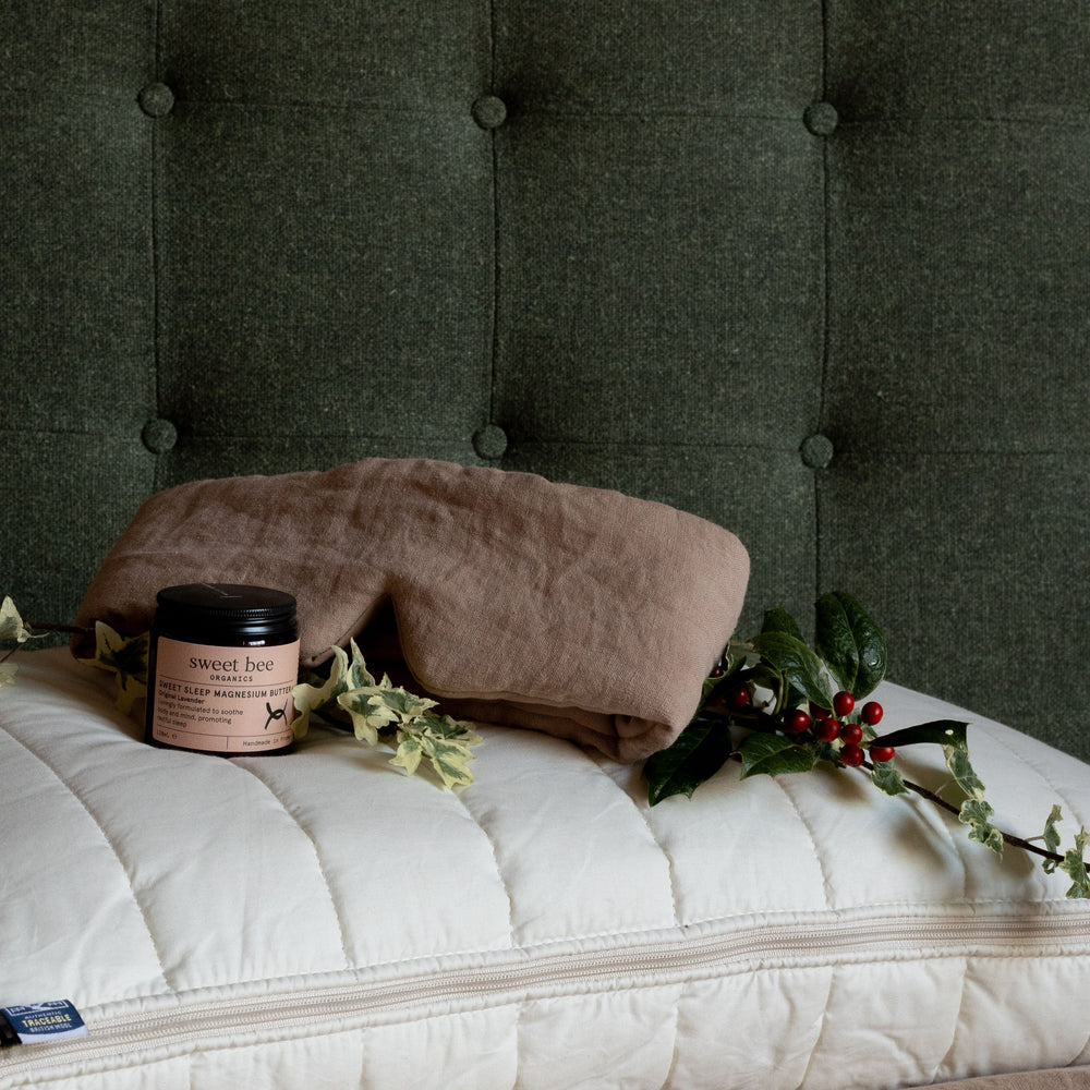 Outlet: British Wool Filled Eye Mask in Plaster