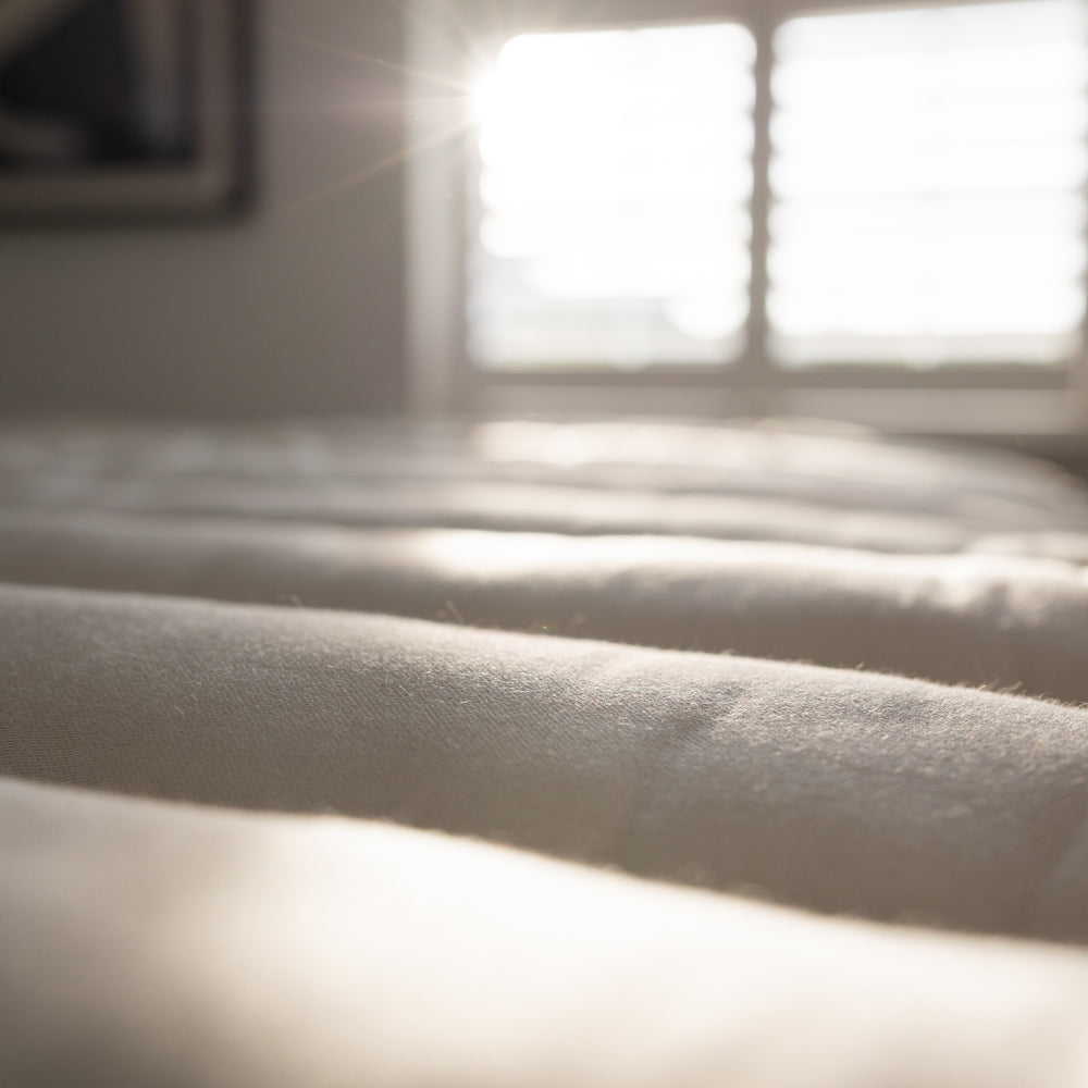 Outlet: Single luxury deep mattress topper