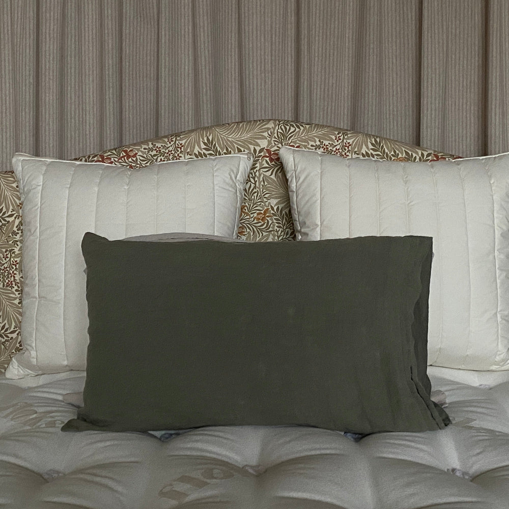 Outlet: Large Quilted Cushion (60x60cm)