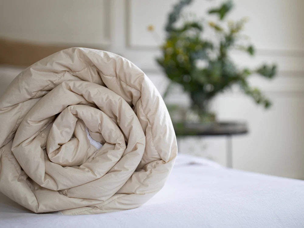 Floks Wool Duvet rolled up